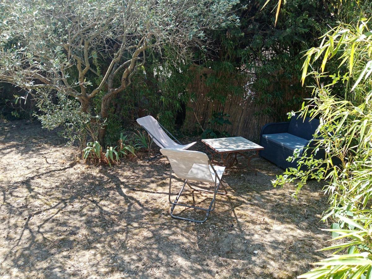 Chalet Agreable, A Proximite Du Centre Historique, Golf Academy Villeneuve-lès-Avignon Eksteriør bilde